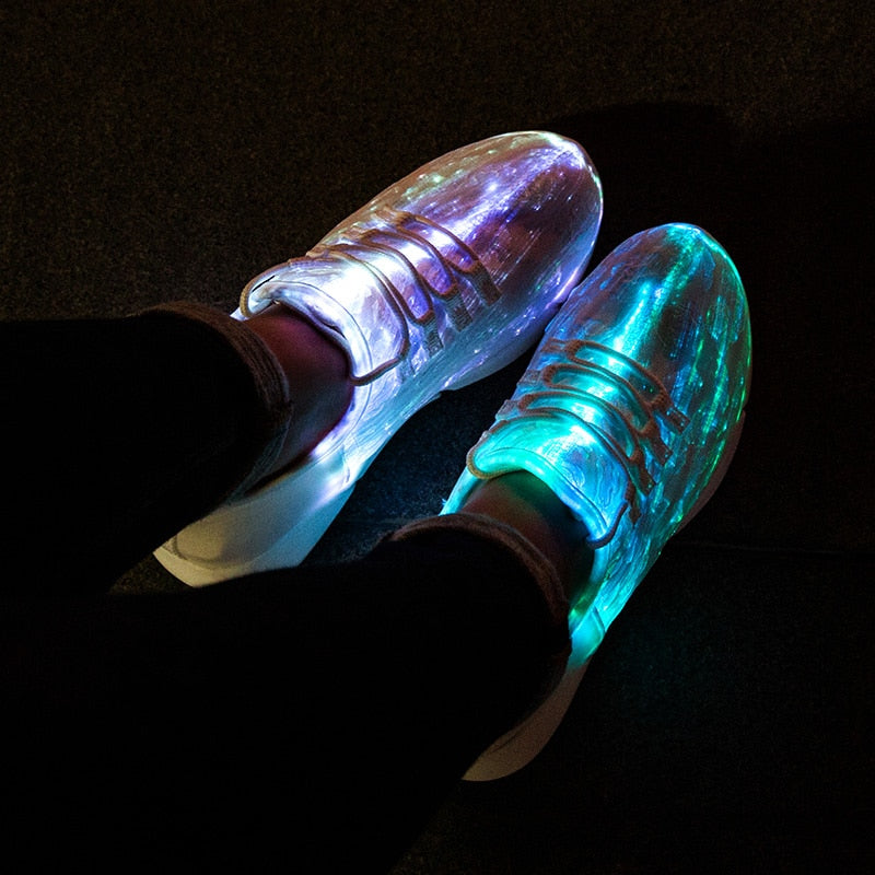 LED Fiber Optic Shoes for Girls Boys Men Women USB Recharge Glowing Sneakers Man Light Up Shoes Sports Shoes